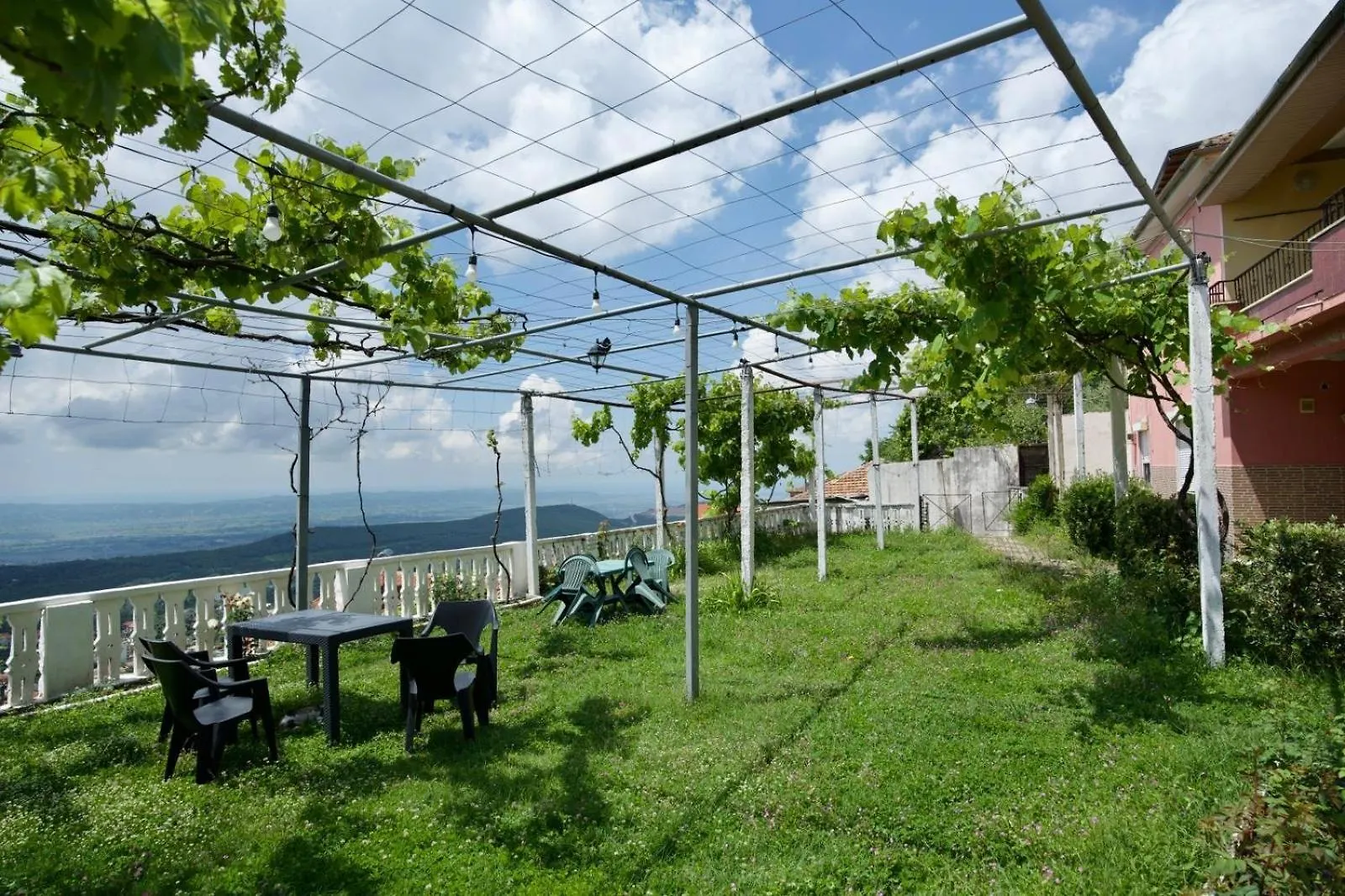 Garden Villa Guni Krujë 阿尔巴尼亚